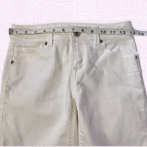 Justice White Denim Shorts - Size 14 Slim - Picture 5 of 9